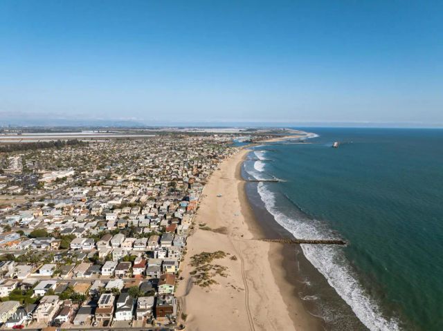 2462 Pierpont Boulevard, Ventura, CA 93001