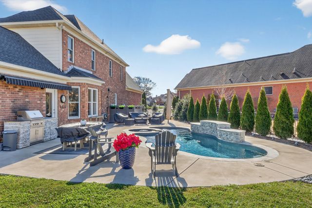 1172 Plantation Pass, Gallatin, TN 37066