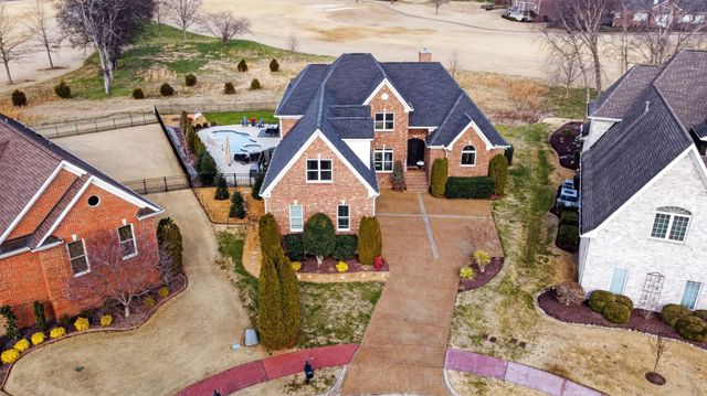 1172 Plantation Pass, Gallatin, TN 37066