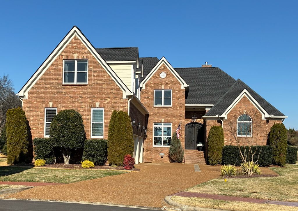 1172 Plantation Pass, Gallatin, TN 37066