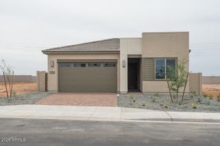 1993 E MILL Road, San Tan Valley, AZ 85140