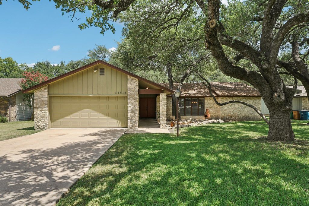 11713 Broad Oaks DR, Austin, TX 78759