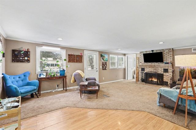 2427 Vanderbilt Avenue, Portage, MI 49024