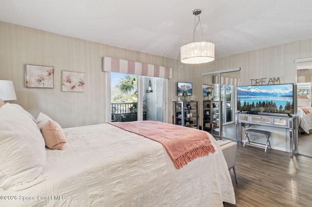 25 Vista Gardens Trail 203, Vero Beach, FL 32962