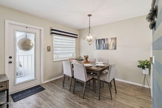 25 Vista Gardens Trail 203, Vero Beach, FL 32962