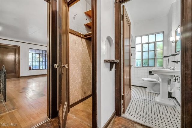 14608 Triskett Road, Cleveland, OH 44111