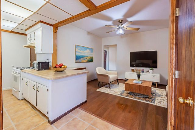 3905 Reservoir Boulevard, Columbia Heights, MN 55421