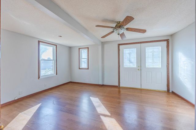 3905 Reservoir Boulevard, Columbia Heights, MN 55421