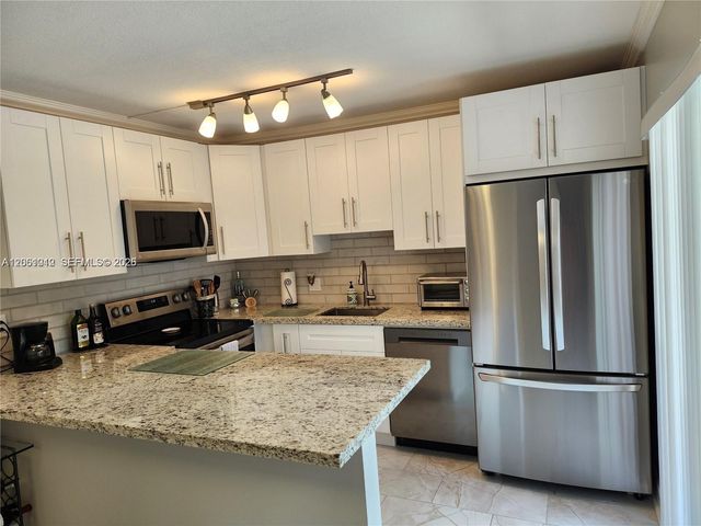 1460 Augusta Circle 134, Delray Beach, FL 33445