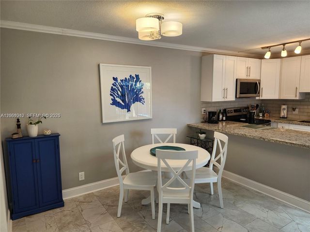 1460 Augusta Circle 134, Delray Beach, FL 33445