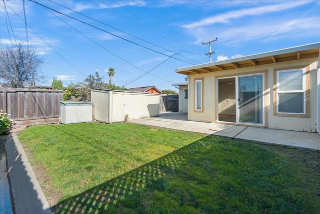 1445 Amador Circle, Salinas, CA 93906