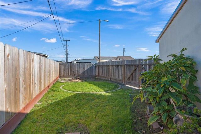 1445 Amador Circle, Salinas, CA 93906