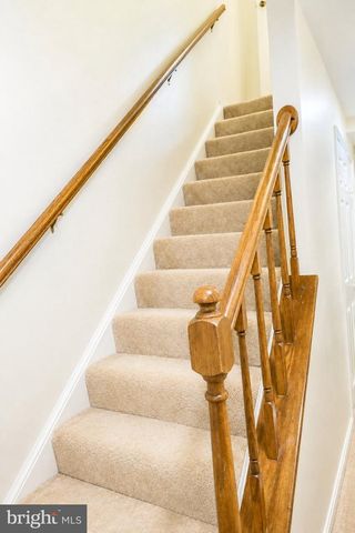 2103 DOMINION HEIGHTS CT, Falls Church, VA 22043