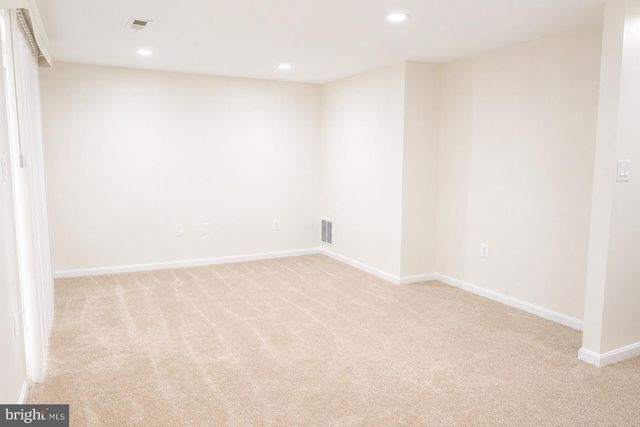 2103 DOMINION HEIGHTS CT, Falls Church, VA 22043