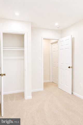 2103 DOMINION HEIGHTS CT, Falls Church, VA 22043