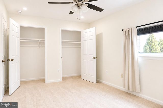 2103 DOMINION HEIGHTS CT, Falls Church, VA 22043
