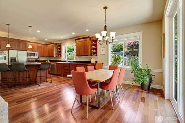 1165 Matterhorn Loop, Camano Island, WA 98282