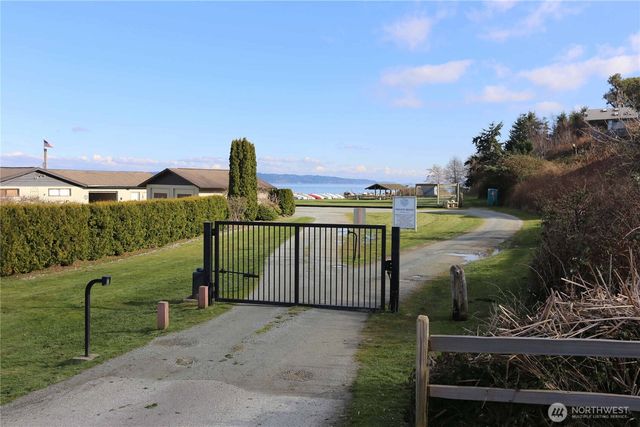 1165 Matterhorn Loop, Camano Island, WA 98282