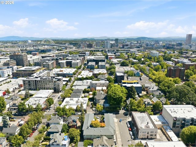 1419 Nw 23RD Ave, Portland, OR 97210