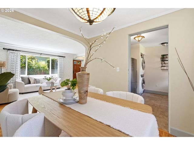 1419 Nw 23RD Ave, Portland, OR 97210