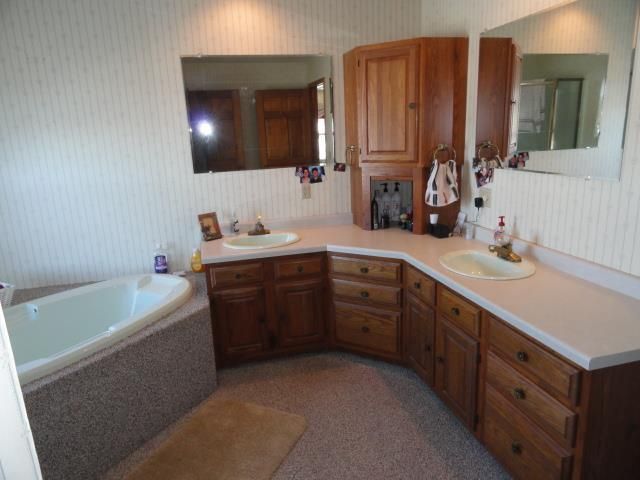 W10212 Hwy C, Wautoma, WI 54982