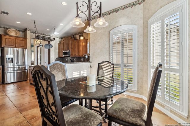 103 Arboleda, Boerne, TX 78006