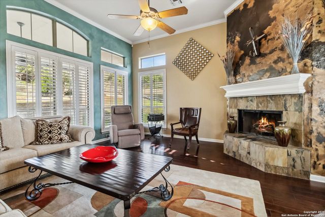 103 Arboleda, Boerne, TX 78006