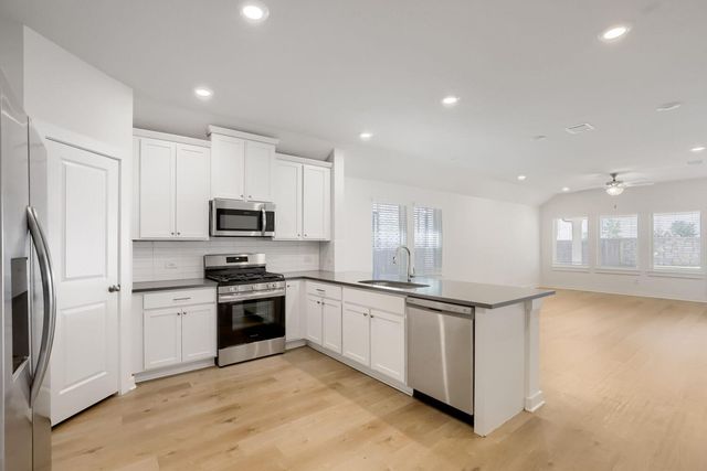 356 Brandywine RD, Hutto, TX 78634