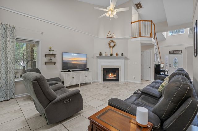 2119 Wentworth Dr., Myrtle Beach, SC 29575