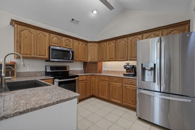 2119 Wentworth Dr., Myrtle Beach, SC 29575