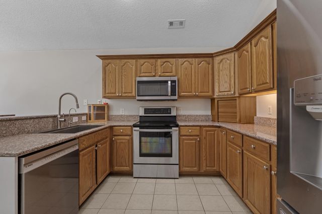 2119 Wentworth Dr., Myrtle Beach, SC 29575