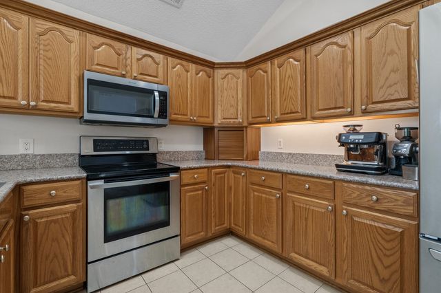 2119 Wentworth Dr., Myrtle Beach, SC 29575