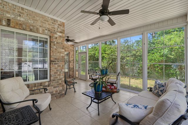 2119 Wentworth Dr., Myrtle Beach, SC 29575