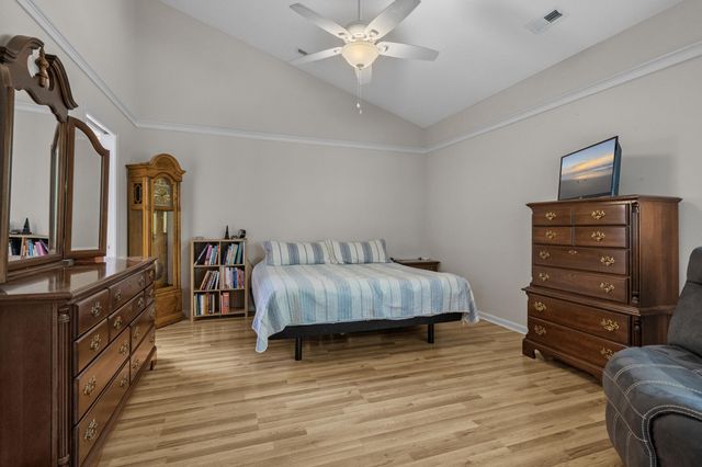 2119 Wentworth Dr., Myrtle Beach, SC 29575