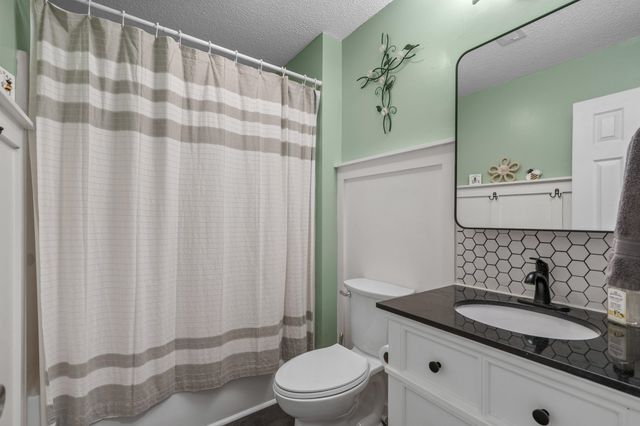 2119 Wentworth Dr., Myrtle Beach, SC 29575