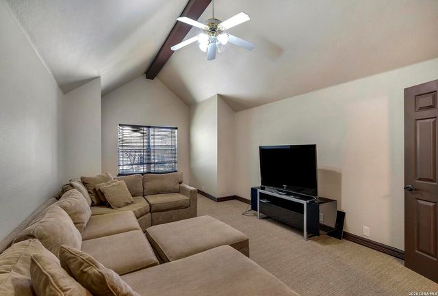 24805 Fairway Springs, San Antonio, TX 78260