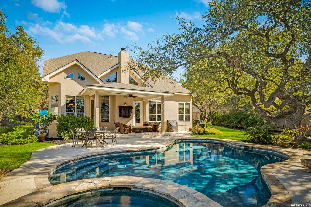 24805 Fairway Springs, San Antonio, TX 78260