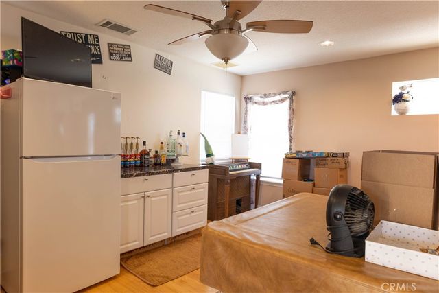 15078 Cactus, Hesperia, CA 92345