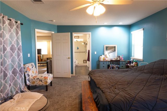 15078 Cactus, Hesperia, CA 92345