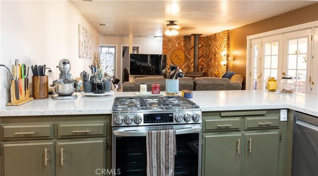 15078 Cactus, Hesperia, CA 92345