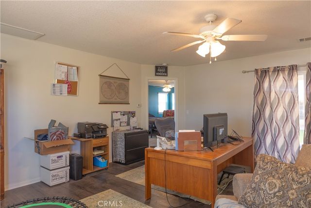 15078 Cactus, Hesperia, CA 92345