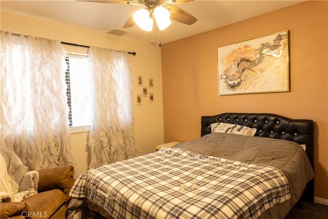 15078 Cactus, Hesperia, CA 92345