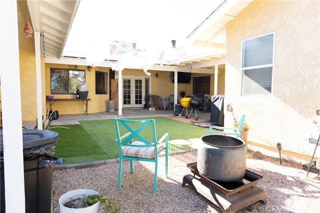 15078 Cactus, Hesperia, CA 92345