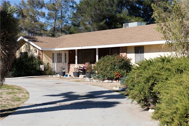 15078 Cactus, Hesperia, CA 92345