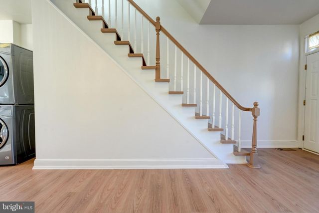1209 I ST SE, Washington, DC 20003