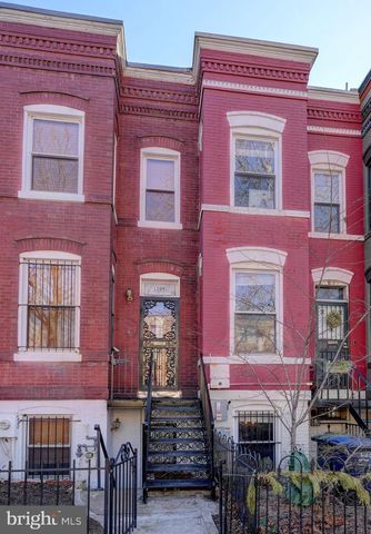 1209 I ST SE, Washington, DC 20003