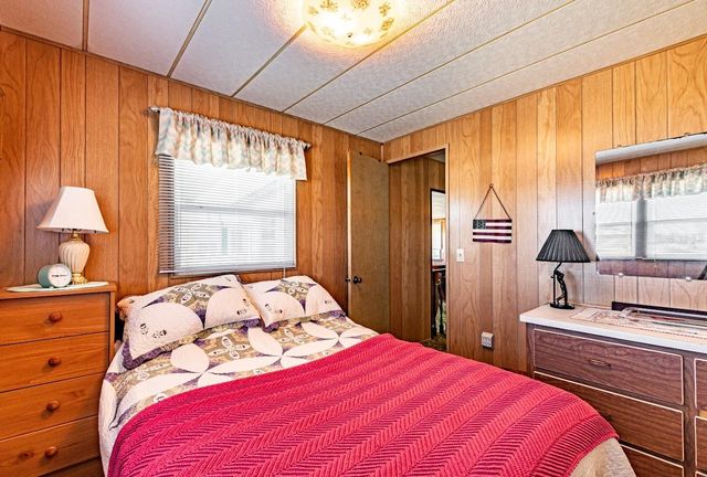 5330 BETMAR DRIVE, Zephyrhills, FL 33542