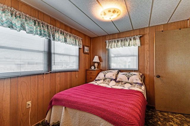 5330 BETMAR DRIVE, Zephyrhills, FL 33542