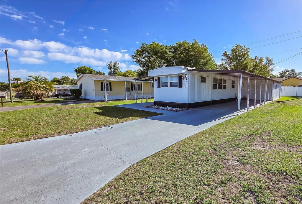 5330 BETMAR DRIVE, Zephyrhills, FL 33542