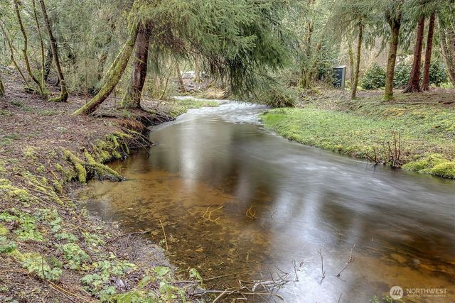 14707 Bear Creek Lane NE, Woodinville, WA 98077